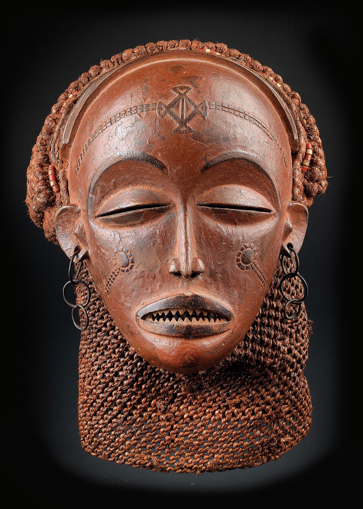 „Mwana pwo“-Maske: das 'schöne Mädchen' | ARGUS Art Asset Austria, Wien